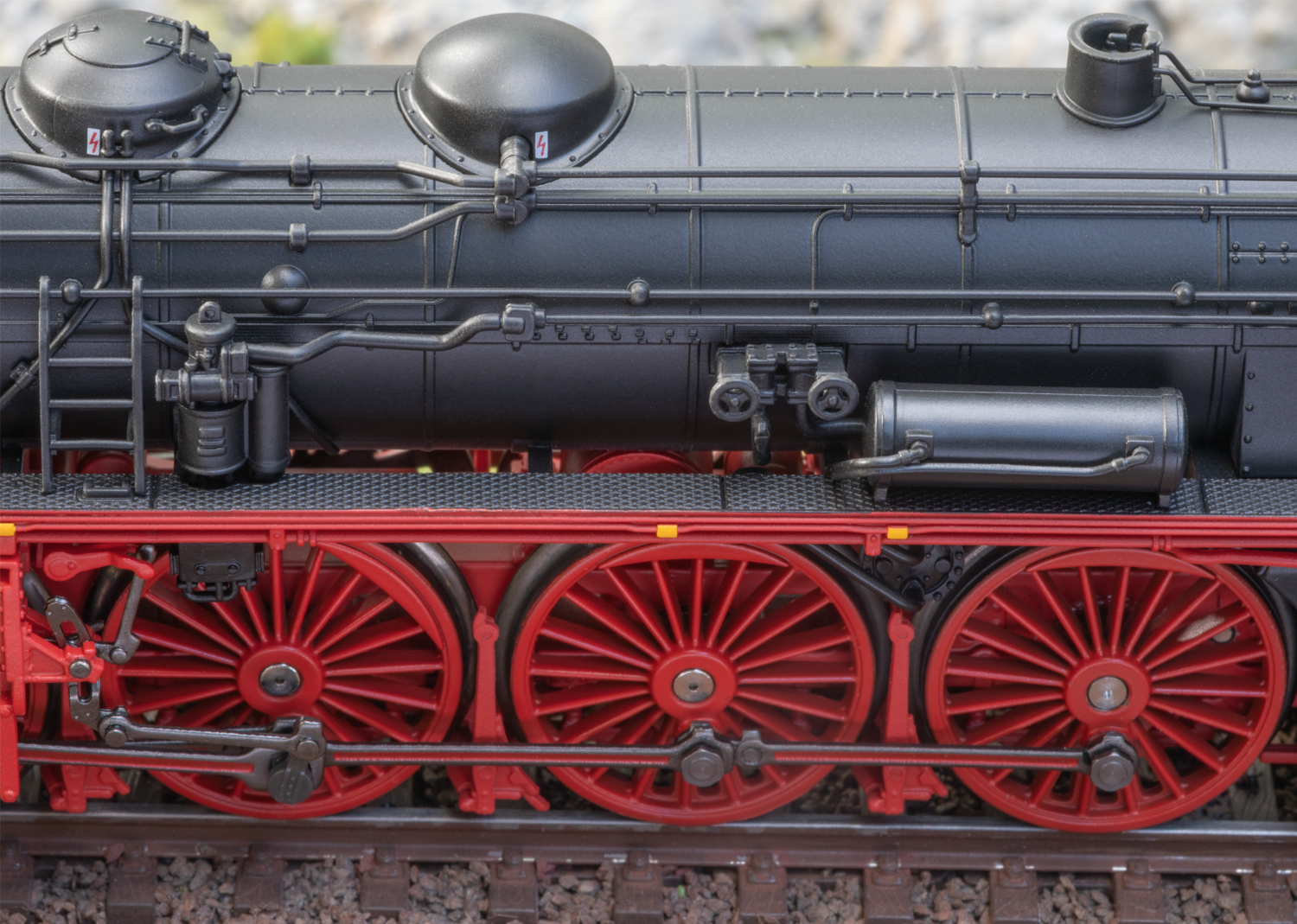 Saxon Pride Class 19.0 Steam Locomotive