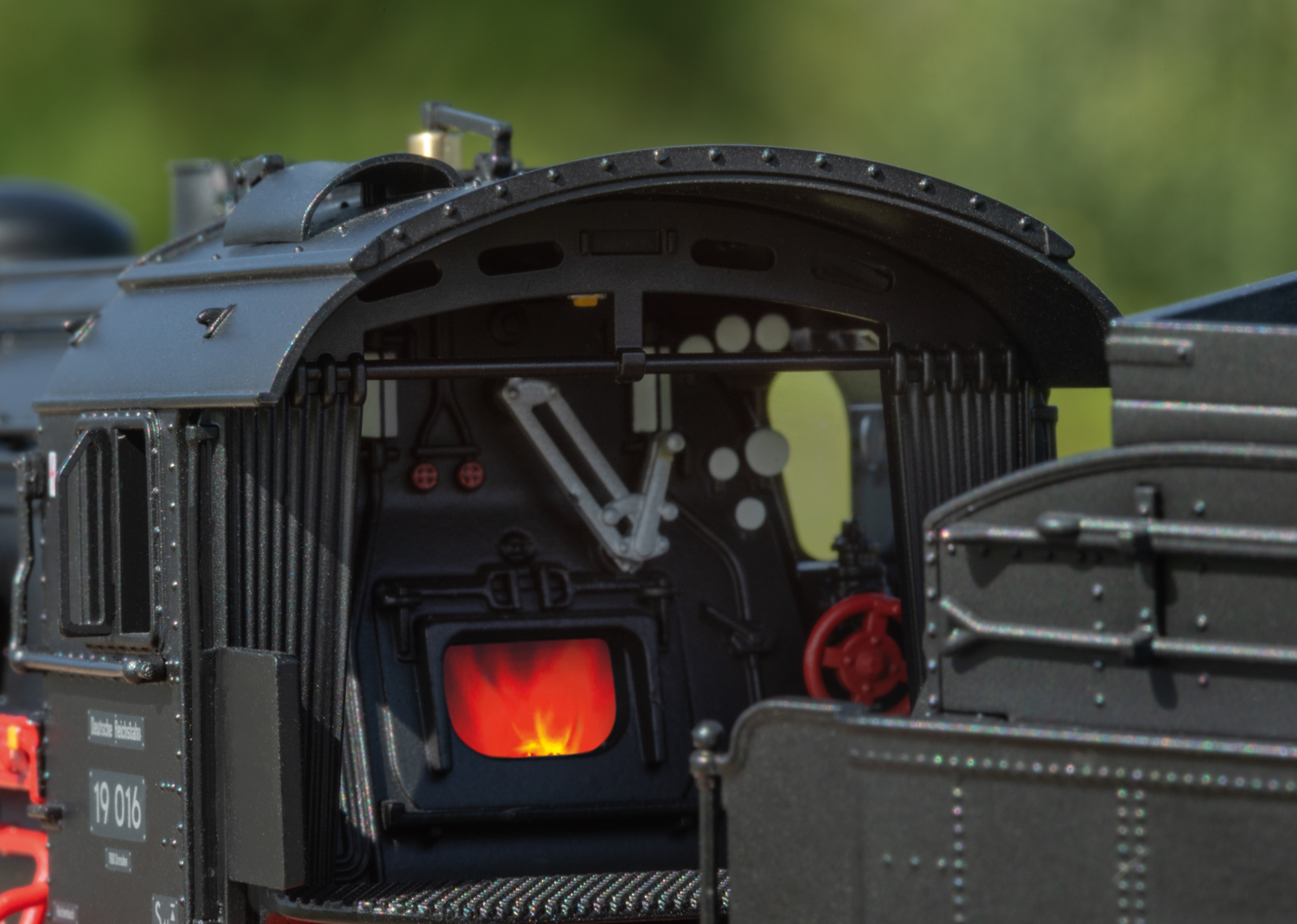 Saxon Pride Class 19.0 Steam Locomotive