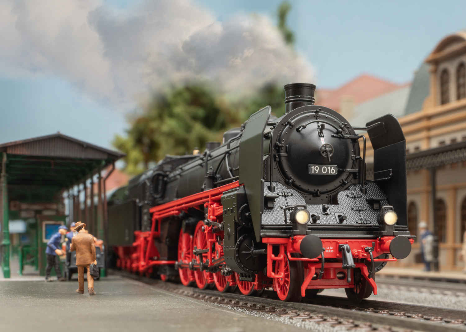 Saxon Pride Class 19.0 Steam Locomotive